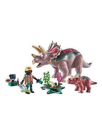 Tricératops avec bébé, oeuf et explorateur