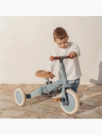 Tricycle évolutif 4 en 1