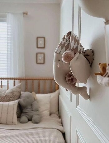 Trophée mural Éléphant Rêveur en lin – décoration chambre bébé enfant SEVIRA KIDS