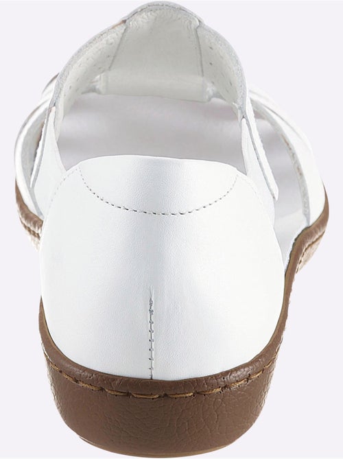 Trotteurs en cuir avec découpes et élastiques latéraux - Taille standard - Witt - Kiabi