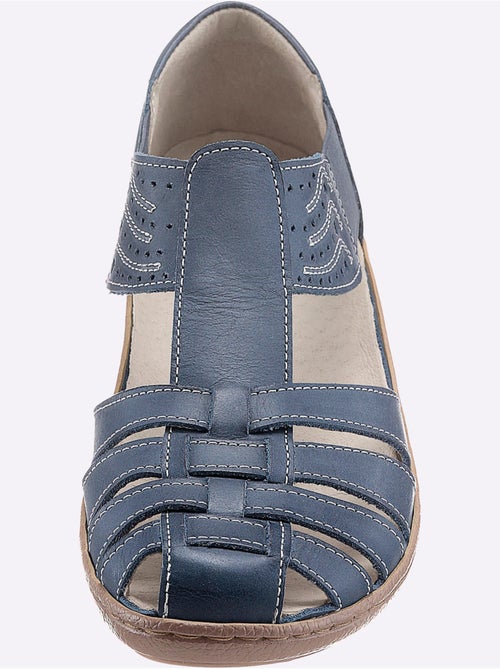 Trotteurs en cuir avec découpes et semelle souple - Taille standard - Witt - Kiabi Trotteurs en cuir avec découpes et semelle souple - Taille standard - Witt - Kiabi