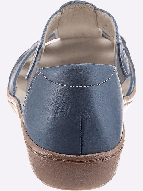 Trotteurs en cuir avec découpes et semelle souple - Taille standard - Witt - Kiabi Trotteurs en cuir avec découpes et semelle souple - Taille standard - Witt - Kiabi