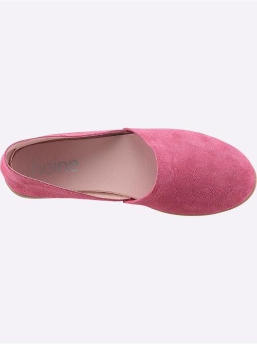 Trotteurs en cuir velours avec semelle textile et talon bottier - Taille standard - Helline - Kiabi Trotteurs en cuir velours avec semelle textile et talon bottier - Taille standard - Helline - Kiabi