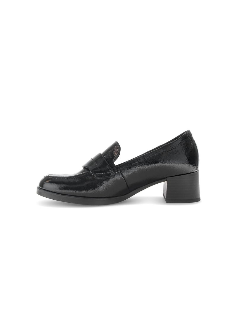 Trotteurs  en cuir vernis Noir - Kiabi