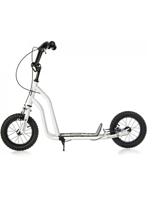 Trottinette 12 pouces grandes roues acier guidon réglable 50 kg EN71 - Kiabi Trottinette 12 pouces grandes roues acier guidon réglable 50 kg EN71 - Kiabi