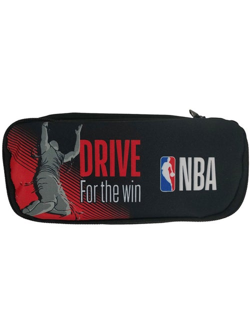 Trousse à zip NBA noire 23 cm à 2 compartiments – NBA - Kiabi Trousse à zip NBA noire 23 cm à 2 compartiments – NBA - Kiabi