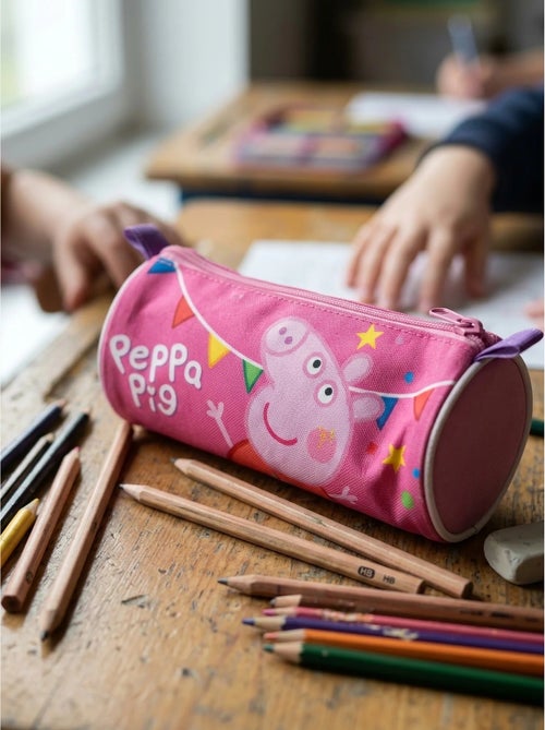 Trousse cylindrique 21 cm en polyester peppa pig - Kiabi Trousse cylindrique 21 cm en polyester peppa pig - Kiabi