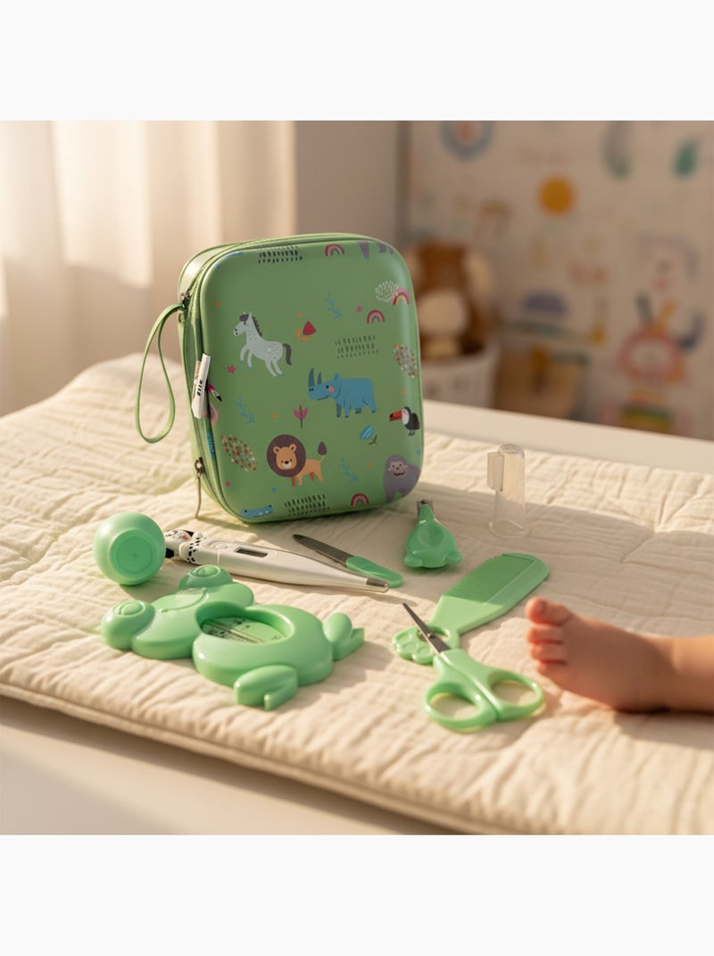 Trousse de soin bébé 9 pièces accessoires hygiène Vert - Kiabi