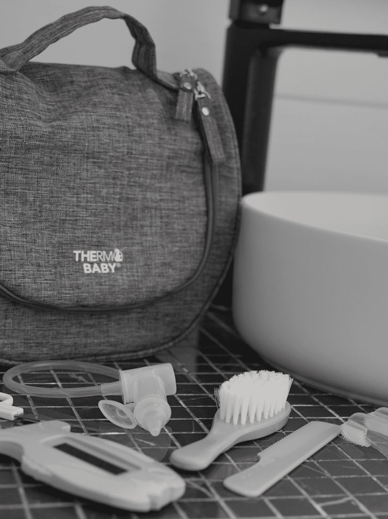TROUSSE DE SOIN BEBE AVEC ACCESSOIRES Gris - Kiabi