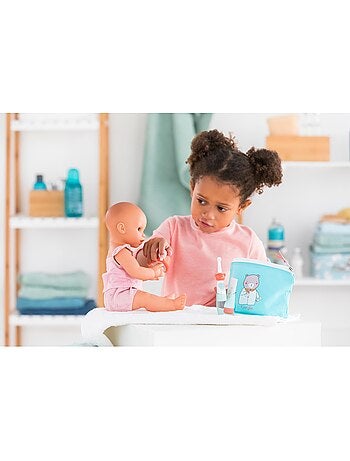 Trousse de toilette et accessoires pour poupon 36 et 42 cm