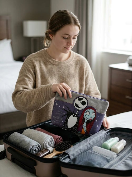 Trousse de toilette jack skellington 28 cm disney - Kiabi Trousse de toilette jack skellington 28 cm disney - Kiabi