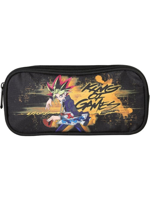 Trousse scolaire enfant double compartiment YU-GI-OH King of Game noire - Kiabi Trousse scolaire enfant double compartiment YU-GI-OH King of Game noire - Kiabi