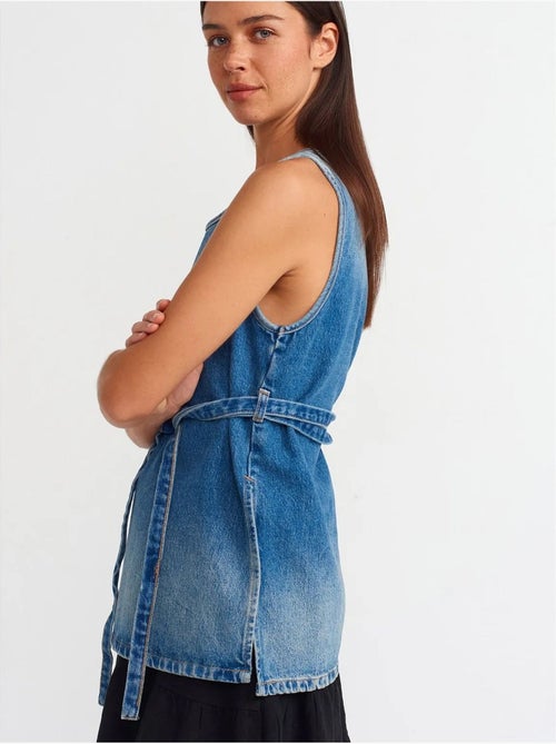 Tunique blouse en denim de coton avec lien dilvin - Kiabi Tunique blouse en denim de coton avec lien dilvin - Kiabi
