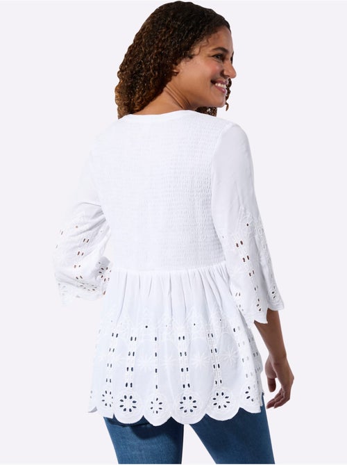 Tunique en dentelle avec col V et manches 3/4 - Taille standard - Witt - Kiabi Tunique en dentelle avec col V et manches 3/4 - Taille standard - Witt - Kiabi