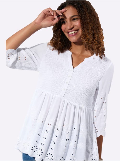 Tunique en dentelle avec col V et manches 3/4 - Taille standard - Witt - Kiabi Tunique en dentelle avec col V et manches 3/4 - Taille standard - Witt - Kiabi