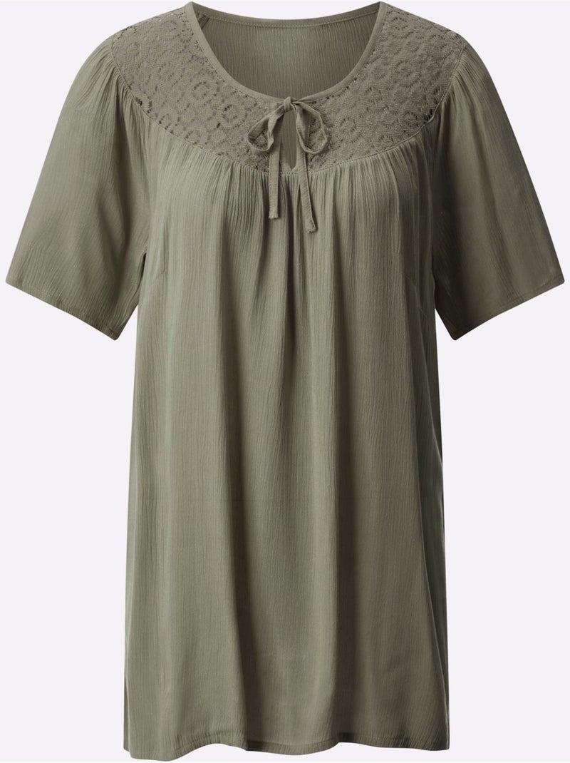 Tunique en viscose avec encolure V ouverte et dentelle - Taille standard - Moda Vilona Kaki - Kiabi