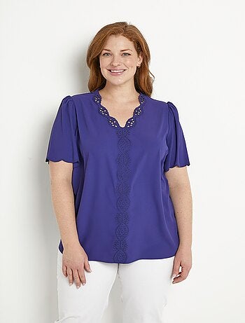 Tunique longue brodée manches courtes unie