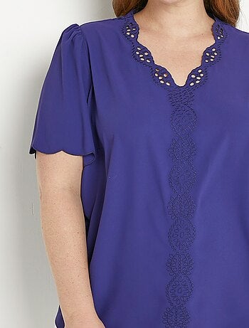 Tunique longue brodée manches courtes unie