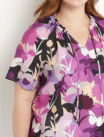 Tunique longue voile fleuri col V volanté