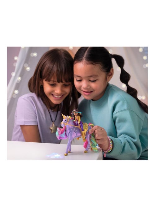 Unicorn Academy Licorne Wildstar Avec Lumières et Poupée mannequin Sophia - Kiabi