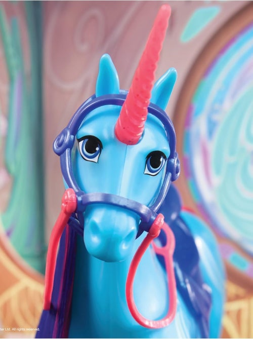 Unicorn Academy Poupée mannequin Ava 24 cm - Kiabi Unicorn Academy Poupée mannequin Ava 24 cm - Kiabi