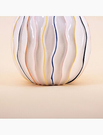 Vase blanc en céramique lignes colorées, H19cm