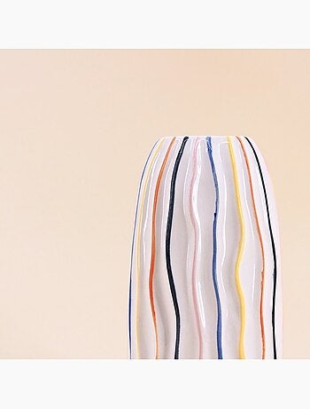 Vase blanc en céramique lignes colorées, H21cm
