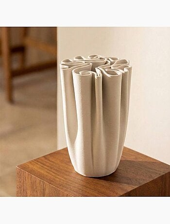 Vase blanc en céramique plissé 3D 28cm