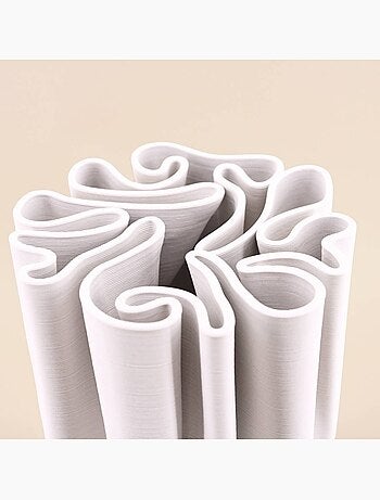 Vase blanc en céramique plissé 3D, H28cm