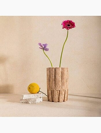 Vase corolle imitation travertin h22 cm