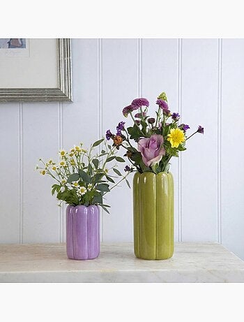 Vase cylindrique festonné violet 15 cm