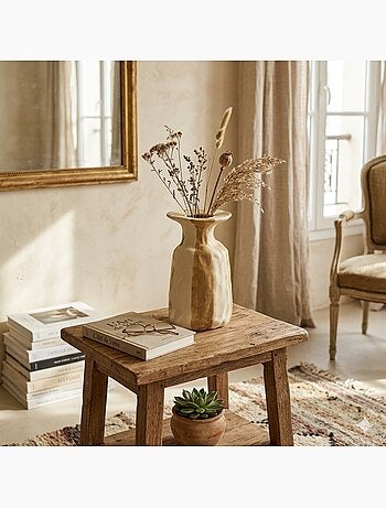 Vase en céramique rayé