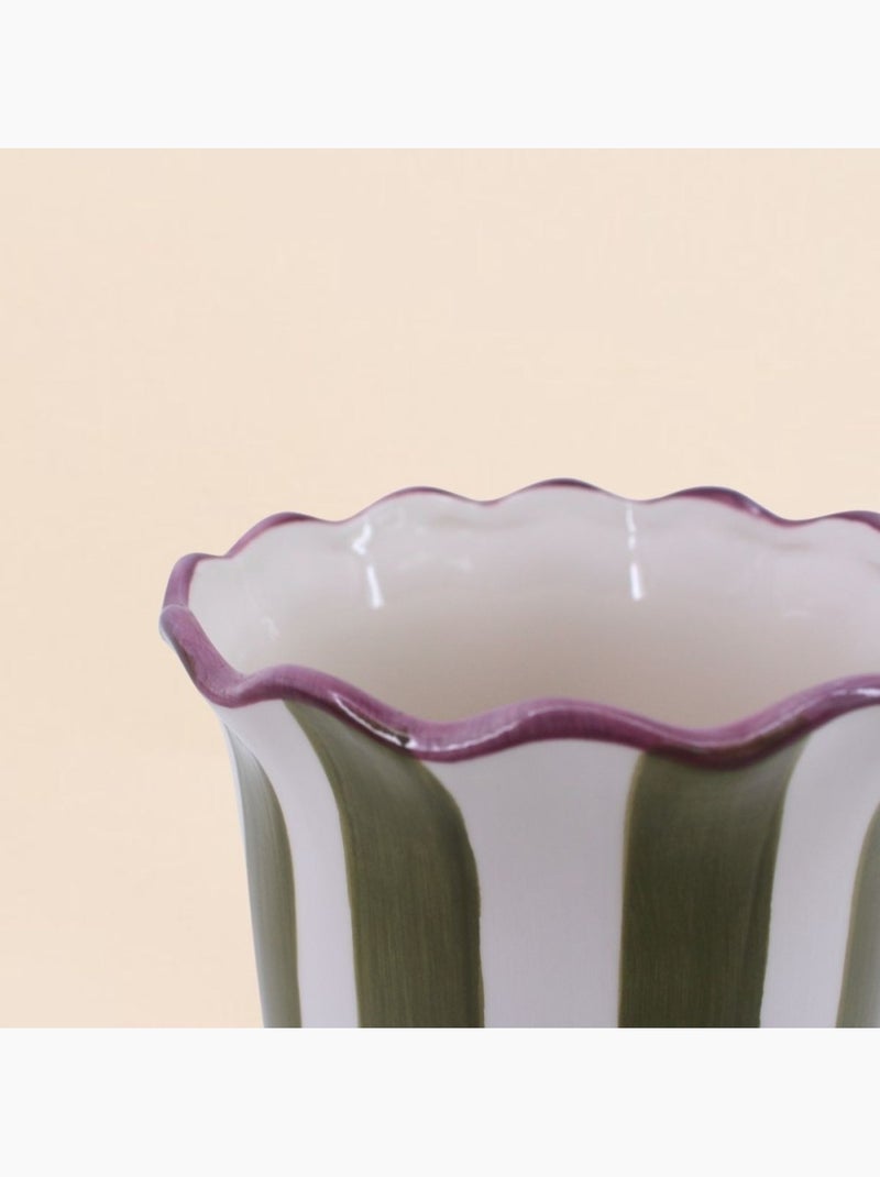 Vase en céramique rayé vert festonné 16x21cm Vert - Kiabi