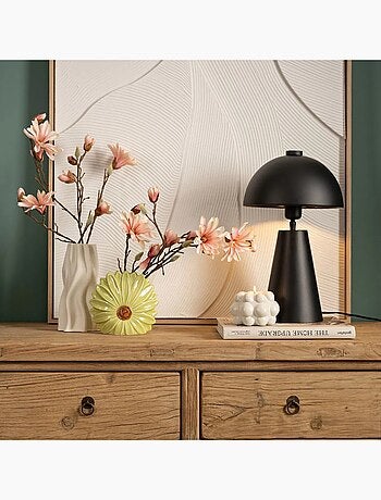 Vase en forme de fleur