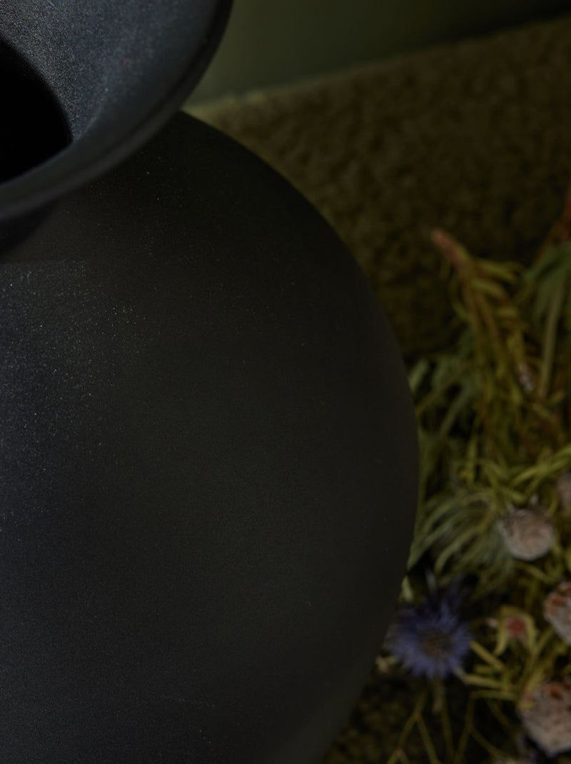 Vase en métal MOKA Noir - Kiabi