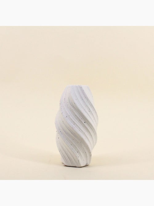 Vase twist en porcelaine blanche vague 20cm - Kiabi