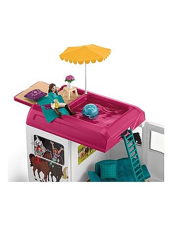 Véhicule de transport de chevaux