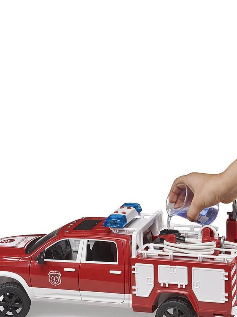 Véhicule d'intervention de sapeurs-pompiers : RAM 2500 avec module son et lumière N/A - Kiabi