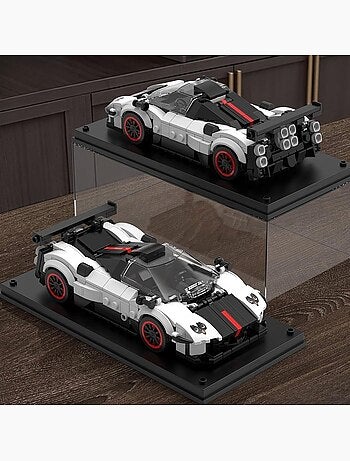 Véhicule supercar zonda avec vitrine
