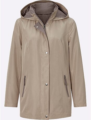 Veste à capuche avec col à revers et poches passepoilées - Taille standard - Moda Vilona