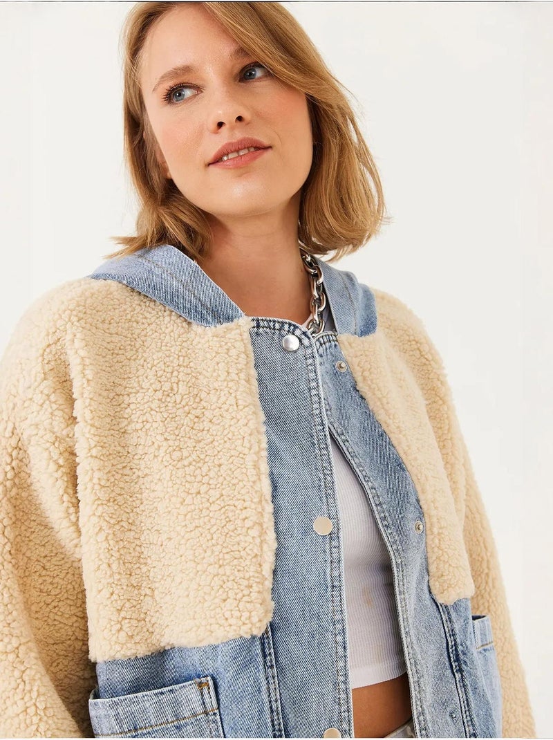 Veste à capuche en fausse fourrure bianco avec détails en denim lucci Beige argile - Kiabi