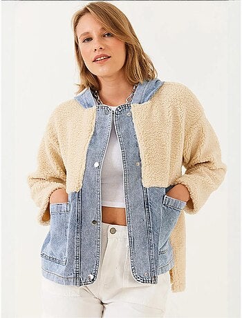 Veste à capuche en fausse fourrure bianco lucci avec détails en denim