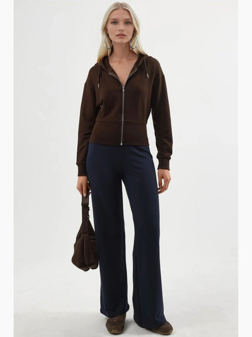 Veste à capuche et manches longues busem - Kiabi Veste à capuche et manches longues busem - Kiabi