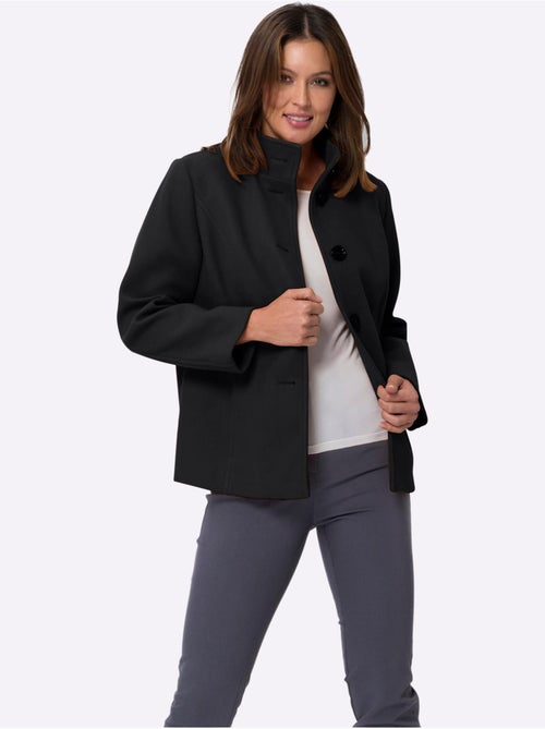 Veste à col montant avec gros boutons et poches - Taille standard - Moda Vilona - Kiabi Veste à col montant avec gros boutons et poches - Taille standard - Moda Vilona - Kiabi