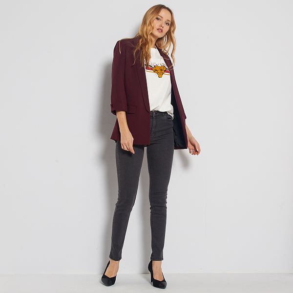 Veste blazer col droit Femme bordeaux Kiabi 25,00€ Veste blazer col droit Femme bordeaux Kiabi 25,00€