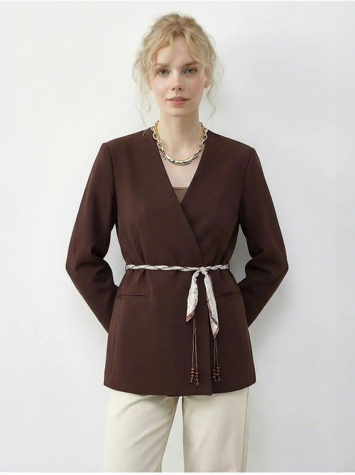 Veste blazer longue à col en v et ceinture lucci - Kiabi Veste blazer longue à col en v et ceinture lucci - Kiabi
