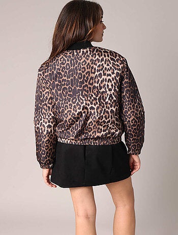 Veste bomber à imprimé léopard avec finitions côtelées et zip sur le devant
'Deeluxe'