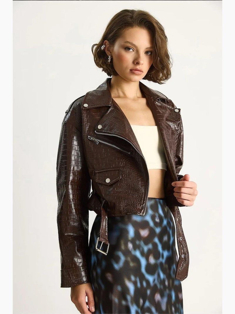 Veste ceinturée courte effet cuir lucci Marron foncé - Kiabi