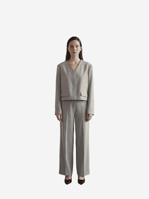 Veste cintrée à col en v avec poche my fashion - Kiabi Veste cintrée à col en v avec poche my fashion - Kiabi