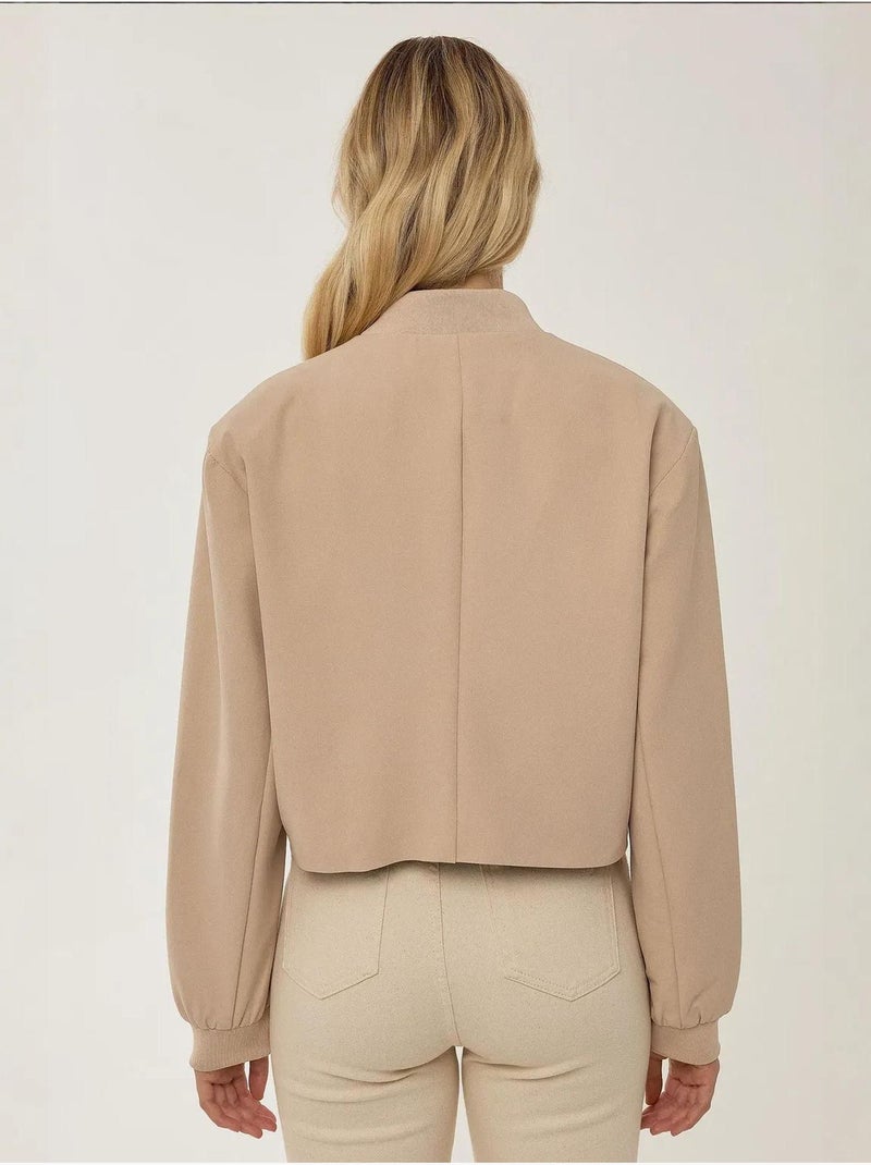 Veste courte à double poche et col universitaire Beige naturel - Kiabi